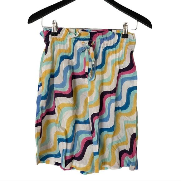 🆕 Native Youth: Wide Leg Short in Abstract Multi Wave Print - Picture 4 of 15
